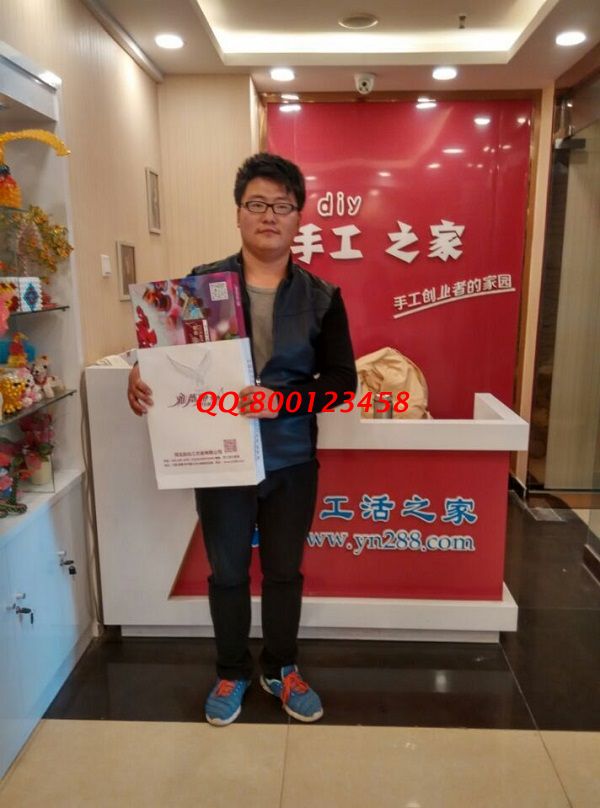 邯鄲縣閆先生來手工活之家總部考察，欲組織人做手工活(圖1)