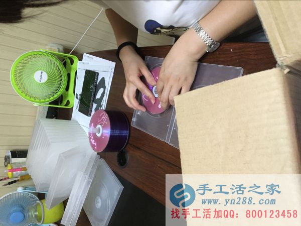 串珠繡受大眾追捧，賺錢的手工活
