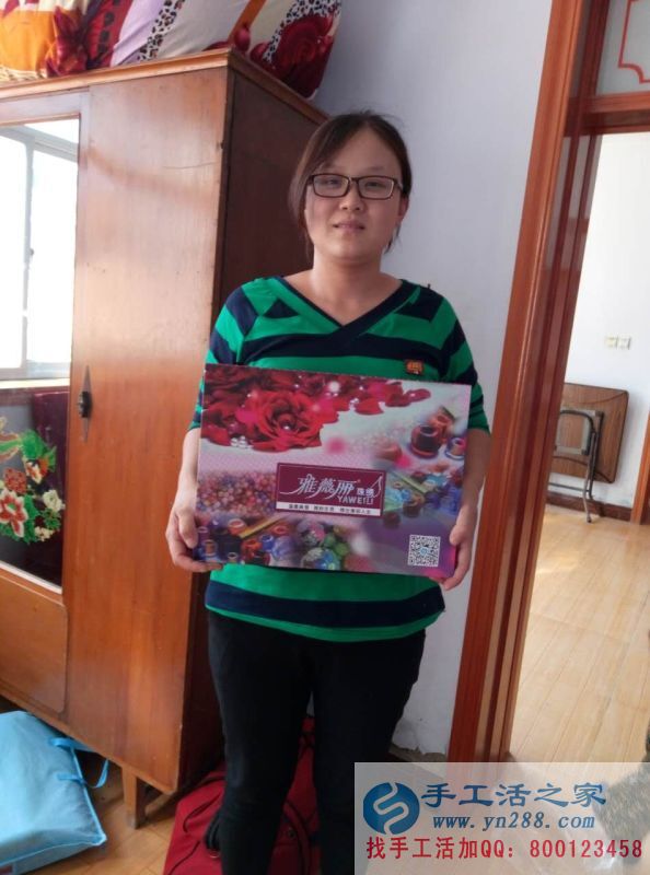 家庭婦女靠做手工活實現(xiàn)人生價值！江西萬女士在家做手工活賺錢比上班還多！