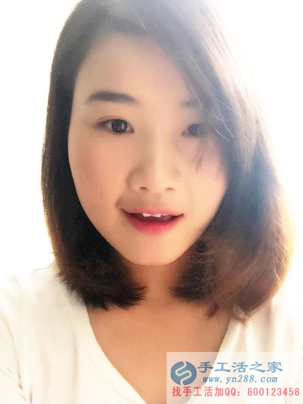 江蘇興化市美女白領(lǐng)辭職選擇手工活項(xiàng)目創(chuàng)業(yè)，用小珠子串繡出美好未來！