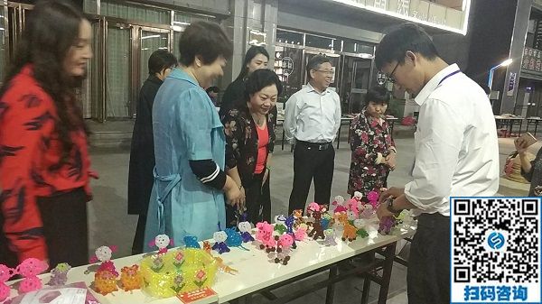 720元藏著重慶秦先生的勤奮，彩珠繡手工活兼職是著陸點