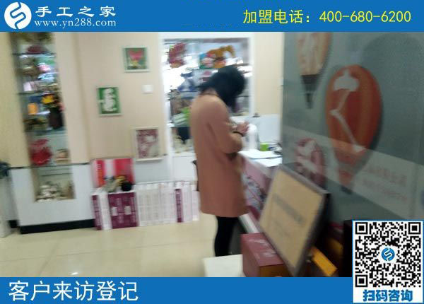 最怕半途而廢，這個(gè)可以寄到家做的手工活要掙錢，就應(yīng)像湖北武漢李女士一樣做