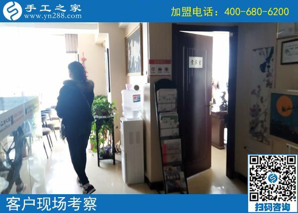 3月17日，想接正規(guī)廠家的手工活就選這里的珠繡免押金手工活，手工之家接待考察加工客戶剪影