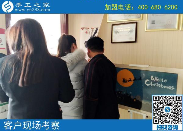 3月18日，她們?nèi)绾瓮ㄟ^這個(gè)可以寄到家做的手工活實(shí)現(xiàn)了個(gè)人的逆襲？手工之家接待考察加工客戶剪影