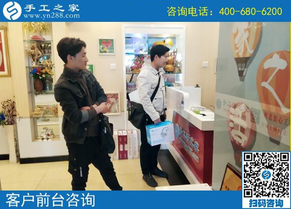 3月27日，返鄉(xiāng)農(nóng)民工的創(chuàng)業(yè)好項目就是這里免押金的手工活外發(fā)加工項目，手工之家接待考察加工客戶剪影