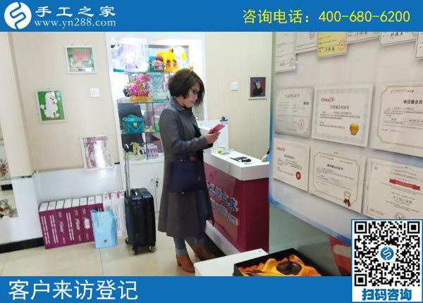 想兼職賺錢，這個可以帶回家做的手工活不錯。山西屯留闞女士這樣說