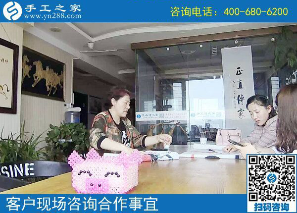 找到可以寄到家做的手工活，云南曲靖劉女士50歲了照樣在家掙錢(qián)