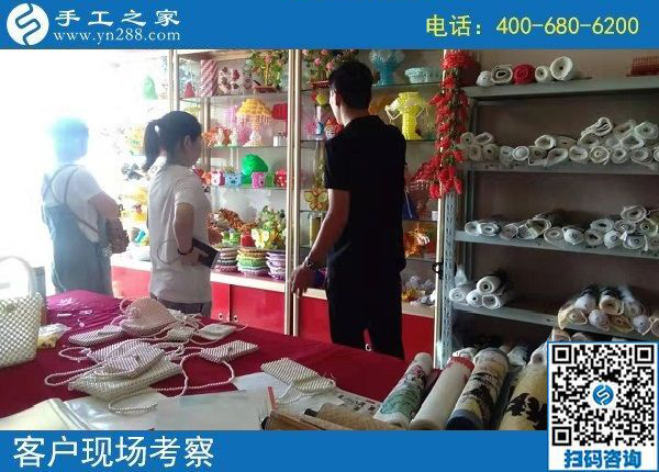 8月30日，把手工活拿回家做，越來越多的人選這里是有原因的，手工之家接待考察加工客戶剪影