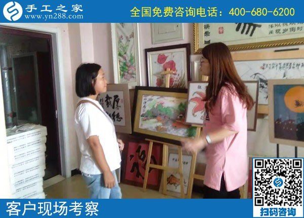 可以在家做的簡單手工活，這位女士選擇手工之家串珠繡(圖1)