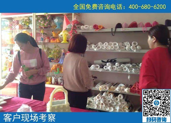 10月12日，這樣做，為了保證珠繡串珠外發(fā)手工活一直有活兒干、早結(jié)算加工費(fèi)。手工之家接待考察合作加工客戶剪影