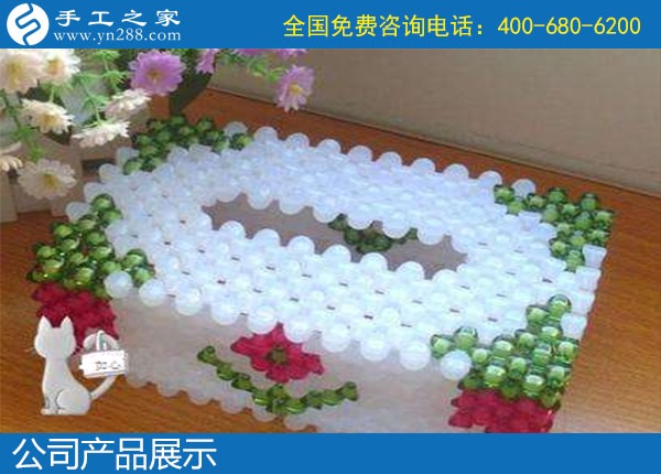 12月25日，靠譜的純手工活外發(fā)加工，在家做手工活賺錢，就是珠繡外發(fā)手工活，手工之家勵(lì)志珠串珠純手工產(chǎn)品展示