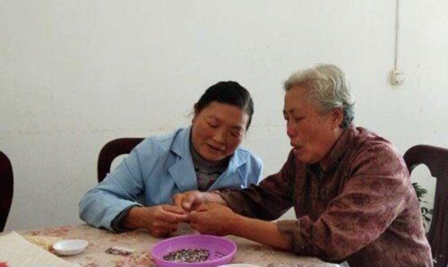 每一位女士，都是偉大的、可敬的！------手工之家祝愿每一位女士三八婦女節(jié)快樂！