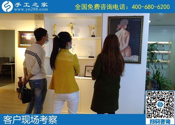 4月26日，農(nóng)村手工活加工項目、純手工活外發(fā)加工，返鄉(xiāng)農(nóng)民工的創(chuàng)業(yè)好項目就在勵志珠珠繡，手工之家接待考察合作加工客戶剪影