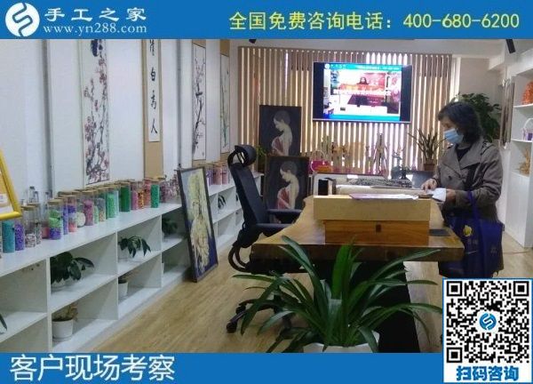 10月15日，在家做手工活加工，把手工活拿回家做是居家掙錢的好方法，手工之家接待考察加工客戶剪影