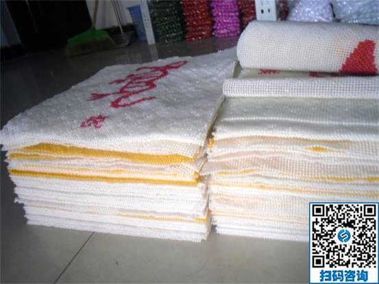 農(nóng)村寶媽找到在家掙錢新方法，就是做這個(gè)手工活(圖1)