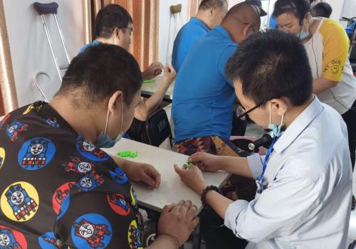 助力靈活就業(yè)，手工之家的珠繡外發(fā)手工活一直在路上