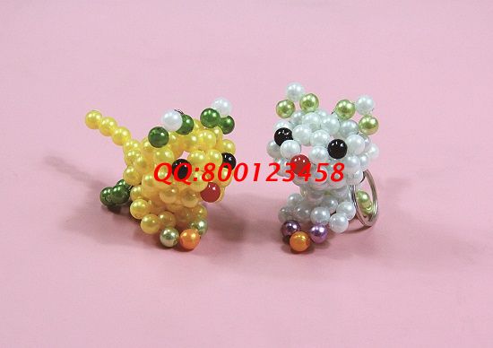 1月20日，想做手工活掙錢，拿回家做的手工活，居家就業(yè)創(chuàng)業(yè)，手工之家的珠繡串珠手工活外發(fā)加工項目是個好選擇，圖為勵志珠珠繡串珠成品實拍
