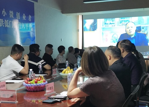 傳遞愛心，讓社會美好溫暖------記邯鄲紅十字愛心公益聯盟在手工之家