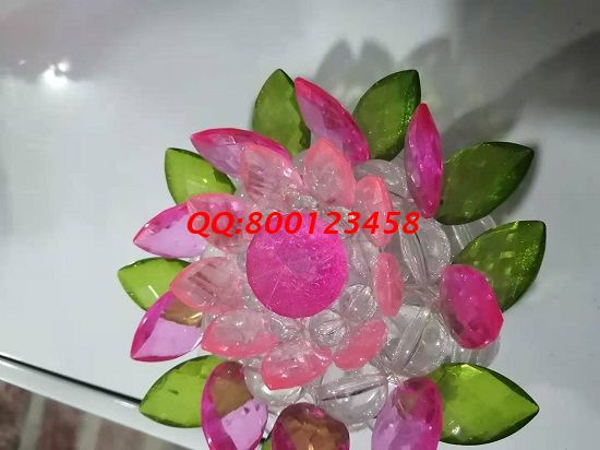 7月22日，正規(guī)手工活外發(fā)加工項(xiàng)目，拿回家做的手工活，就選手工之家，圖為勵(lì)志珠珠繡串珠純手工品成品實(shí)拍