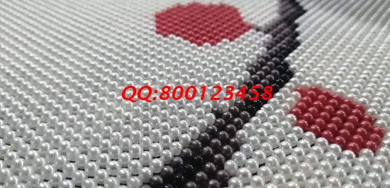 8月5日，做手工活掙錢(qián)沒(méi)有訣竅，找正規(guī)企業(yè)，做適合的外發(fā)手工活，還要不斷努力，圖為勵(lì)志珠珠繡成品細(xì)節(jié)實(shí)拍