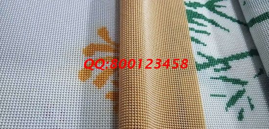 8月11日，可以寄到家做的手工活，想接正規(guī)廠家的手工活，就選擇十多年的老企業(yè)手工之家，圖為勵志珠珠繡成品細(xì)節(jié)實(shí)拍