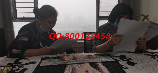 9月24日，在家做什么手工活放心，這個(gè)手工活外發(fā)加工企業(yè)的珠繡手工是個(gè)好選擇，圖為手工之家接待考察合作加工客戶剪影