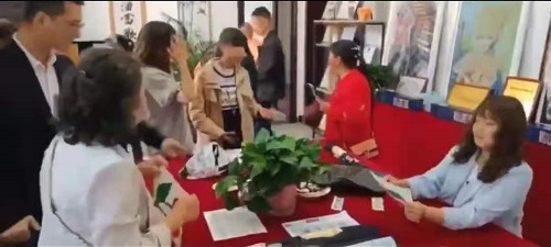 讓更多人在這里收獲成長(zhǎng)！--- --- 記手工之家第五期全國(guó)優(yōu)秀繡娘培訓(xùn)會(huì)開(kāi)啟