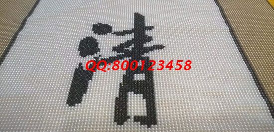 10月18日，拿回家做的手工活，正規(guī)手工活外發(fā)加工項目，手工之家的非遺珠繡很適合，圖為勵志珠珠繡成品細(xì)節(jié)實拍