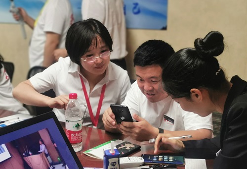謝謝，加工補(bǔ)貼，讓我更有信心！--- --- 記手工之家優(yōu)秀代理加工補(bǔ)貼政策之優(yōu)秀代理陳先生