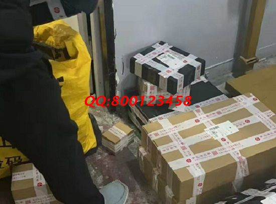 11月29日，可以帶到回家做的手工活，在家做手工活掙錢，大家可以到十多年的老企業(yè)手工之家考察合作，圖為快遞小哥送來各地寄回的勵志珠珠繡成品實拍(圖1)