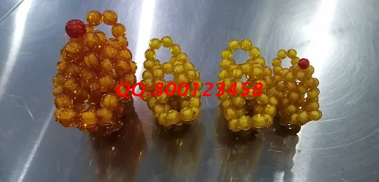 12月8日，拿回家做的手工活，手工活外發(fā)加工項(xiàng)目就選負(fù)責(zé)任的手工之家，圖為勵(lì)志珠珠繡串珠產(chǎn)品實(shí)拍(圖4)