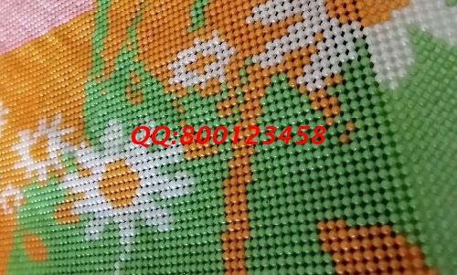 1月27日，在家做手工活，拿回家做的手工活，長期穩(wěn)定，大家都選了手工之家，圖為勵志珠珠繡成品細(xì)節(jié)實拍