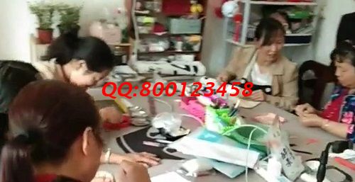 1月30日，正規(guī)手工活在家賺錢，可以寄到家做的手工活，選十多年的手工企業(yè)手工之家的珠繡串珠外發(fā)手工活，圖為各地加工人員工作室剪影