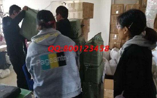 2月10日，純手工活外發(fā)加工，拿回家做的手工活兼職，傳統(tǒng)手工珠繡串珠的倉(cāng)庫(kù)很忙，圖為手工之家兩個(gè)倉(cāng)庫(kù)日常剪影