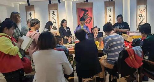 與女兒一起做手工，幸福從來(lái)都是奮斗來(lái)的------記手工之家加工補(bǔ)貼政策之優(yōu)秀合作伙伴方先生
