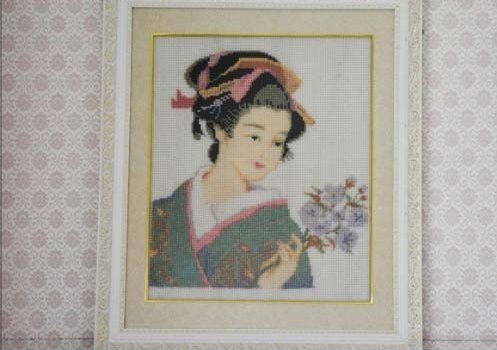 6月17日，在家做的手工活，正規(guī)供料的手工活，選擇手工之家就是選擇了良好的合作和發(fā)展，圖為勵(lì)志珠珠繡手工產(chǎn)品剪影
