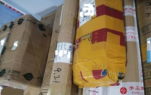 9月22日，純手工活外發(fā)加工項(xiàng)目，手工活兼職，選擇手工之家的加工人員了解的途徑有些不同，圖為成品倉(cāng)庫(kù)今日待檢手工產(chǎn)品剪影