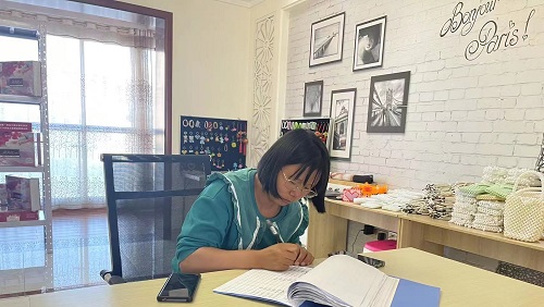 愛，是一切奮斗和成功的源泉 --- ---記手工之家優(yōu)秀合作伙伴云南楊女士