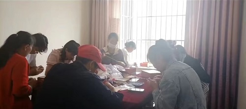 腳踏實地，每一步都有印記 --- --- 記手工之家優(yōu)秀合作伙伴云南楊女士
