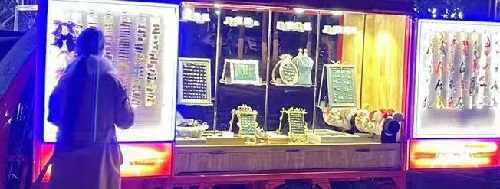 把產(chǎn)品送到家門(mén)口 --- --- 手工之家的移動(dòng)銷(xiāo)售新平臺(tái)有多便捷