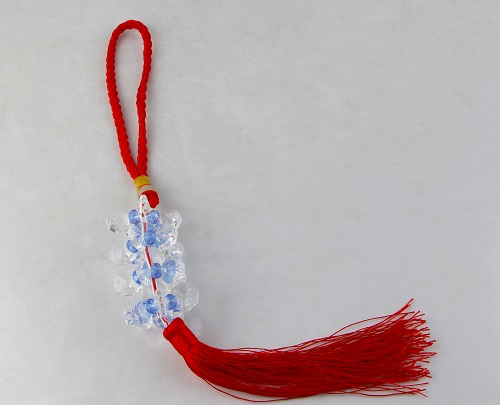 3月19日，找在家做的手工副業(yè)，靈活就業(yè)創(chuàng)業(yè)手工項(xiàng)目，在手工之家，根據(jù)市場(chǎng)創(chuàng)新的新產(chǎn)品收入更好，圖為勵(lì)志珠珠繡串珠手工產(chǎn)品剪影