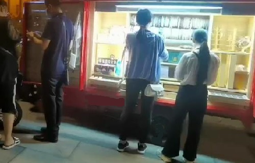 產(chǎn)品好又多，手工之家移動(dòng)潮品店讓從業(yè)者和消費(fèi)者都喜歡
