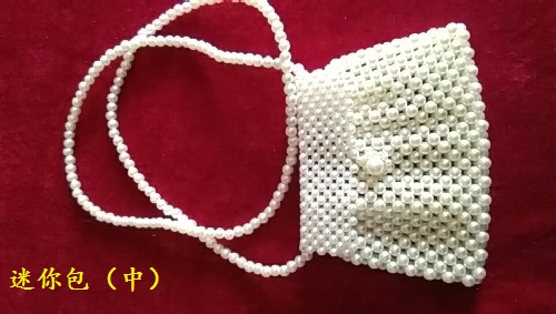 8月17日，可在家做的兼職手工活，想接正規(guī)廠家手工項(xiàng)目,做手工傳承官，在手工之家，重合作、重服務(wù)，圖為串珠米珠繡純手工產(chǎn)品剪影