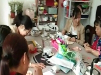 非遺珠繡手工活項(xiàng)目進(jìn)鄉(xiāng)村，農(nóng)村婦女農(nóng)閑變農(nóng)忙