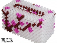 5月28日，手工活接單平臺(tái)，正規(guī)供料的手工活，珍惜珠繡外發(fā)手工活，珍惜合作，圖為珠繡串珠（紙抽盒）手工成品剪影