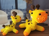 串珠米珠繡純手工產(chǎn)品展示，精美的掛件飾品