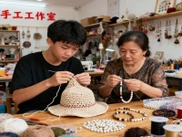 創(chuàng)業(yè)很難，但總有一些路為普通人準(zhǔn)備，在家開純手工工作室，可能就是你的那條