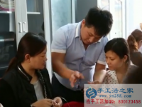 炎炎夏日即將到來，在家做手工活串珠繡加工掙錢，清涼不受罪
