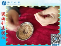 無法外出，山東青島劉女士找到適合在家工作的手工活加工