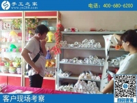 8月29日，想接正規(guī)廠家的手工活，越來越多的人選擇這里是有道理的，手工之家接待考察加工客戶剪影